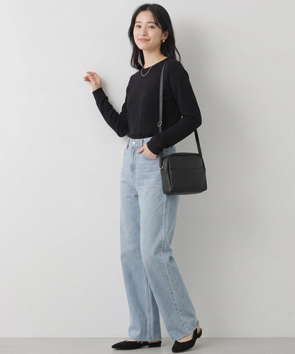 レザーキューブショルダーバッグ