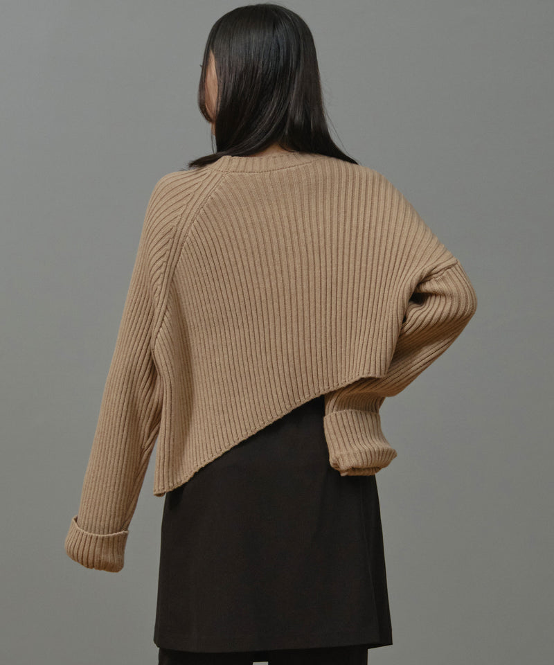 アシンメトリーヘムリブニットプルオーバー