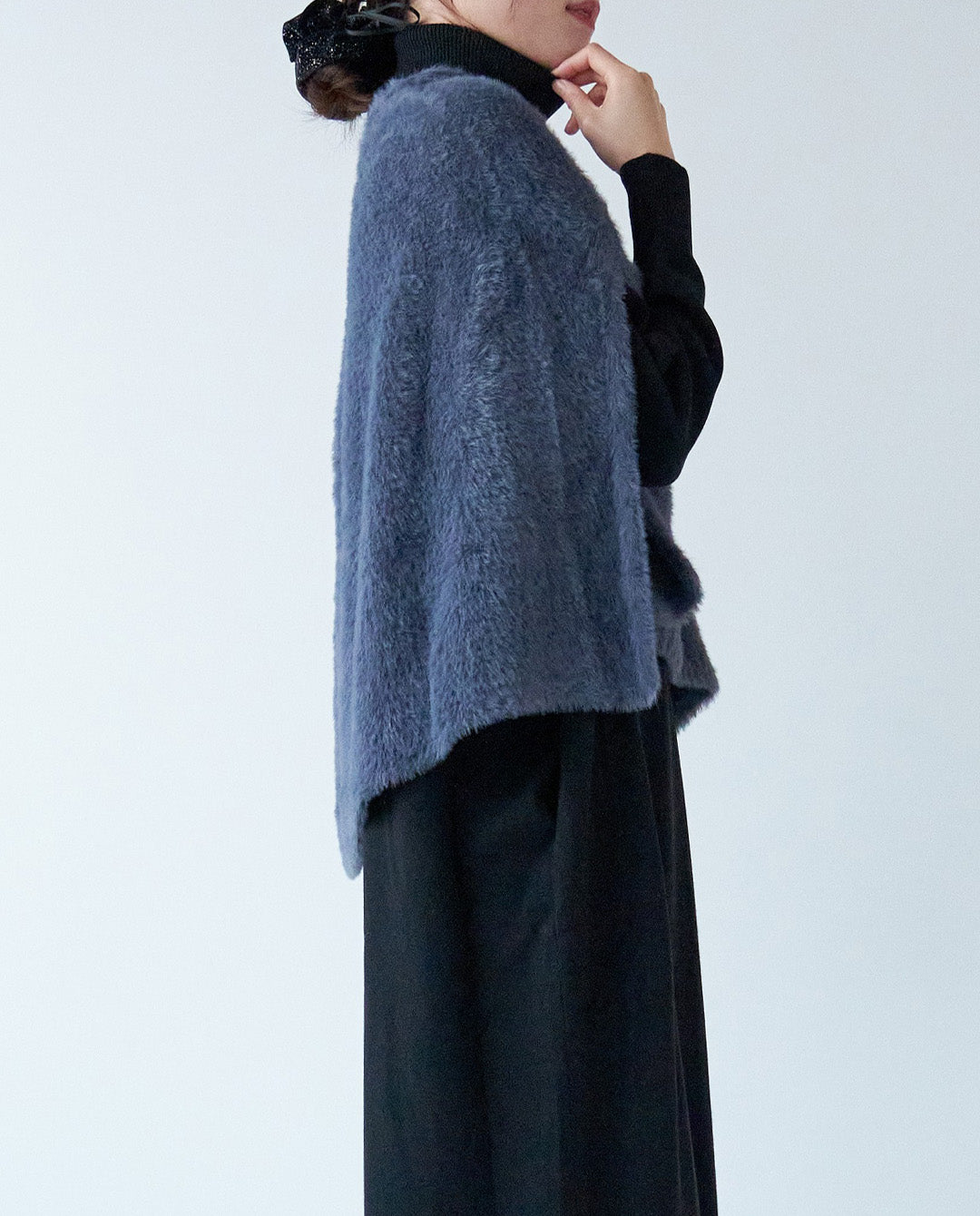 フェザーニットケープ