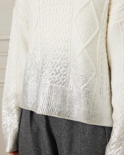 箔プリントゲーブルニット