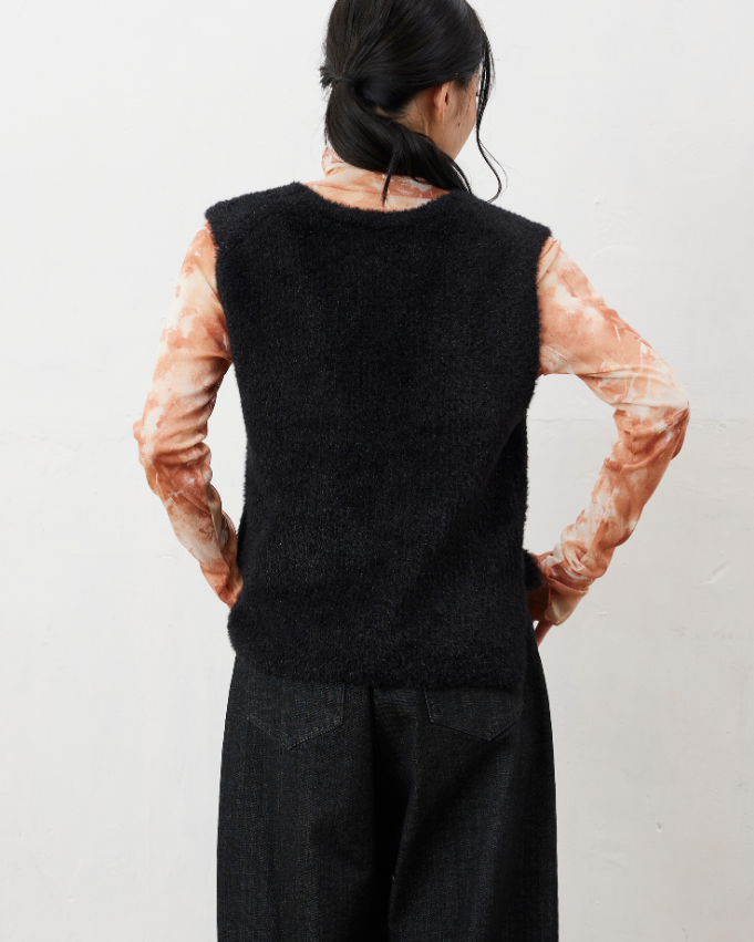 ラメシャギーニットベスト