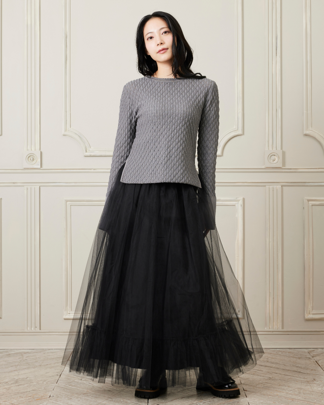 透かし編み袖スリットプルオーバー