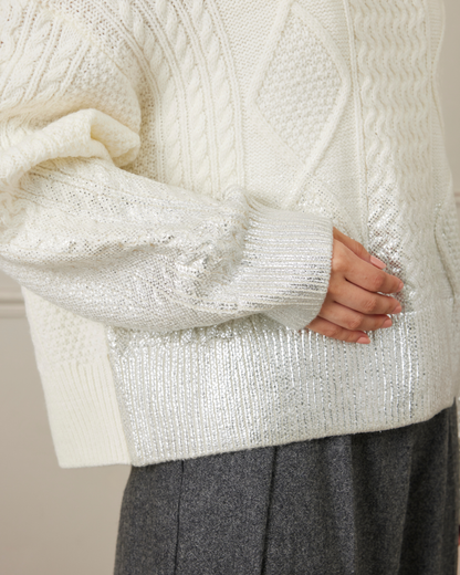 箔プリントゲーブルニット