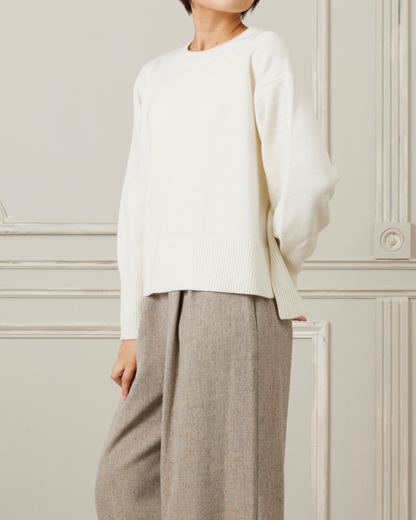 バックスリットウールニット