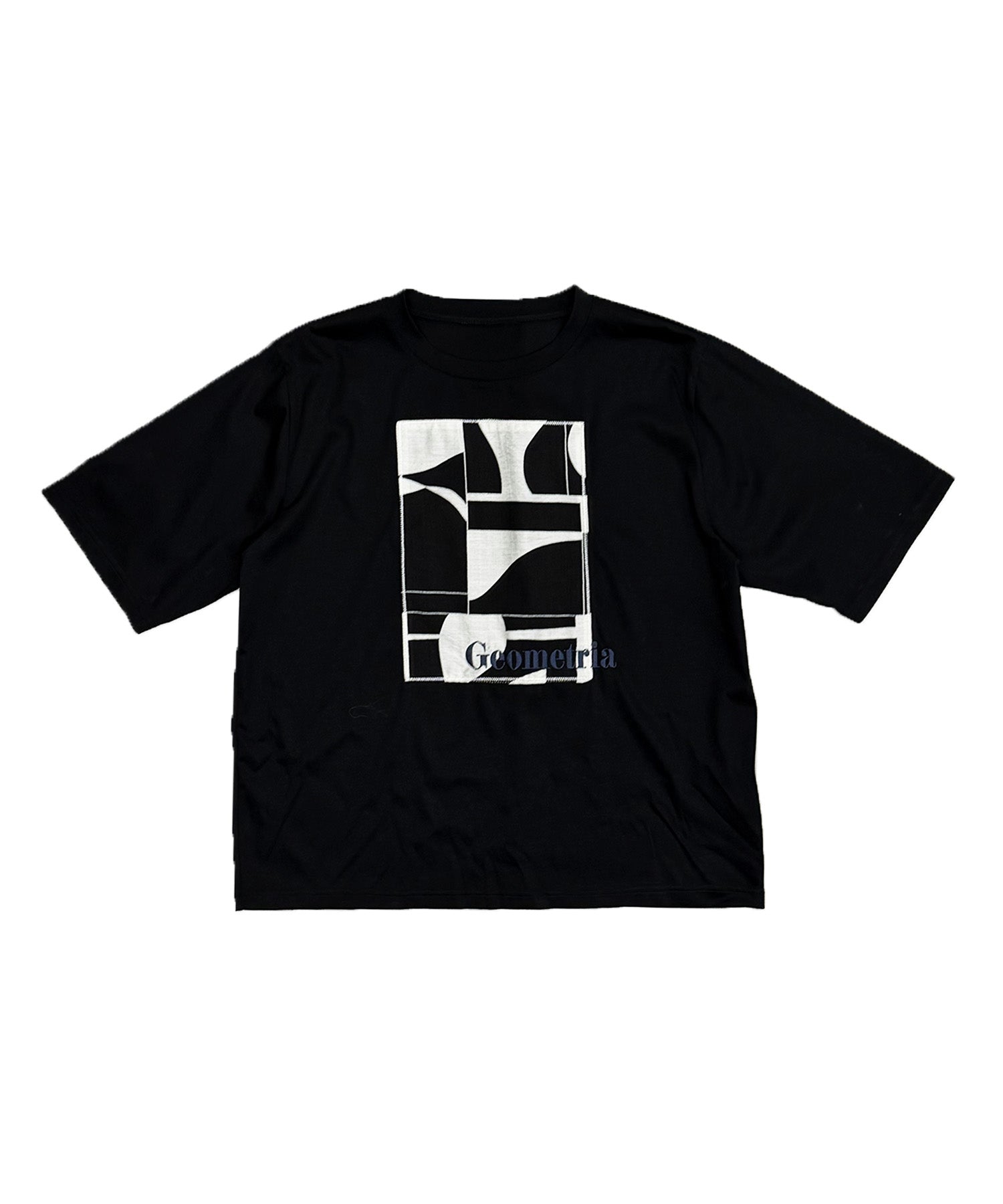 ジオメトリックプリントTシャツ｜Nunc.（ヌンク）公式通販｜30代の自分
