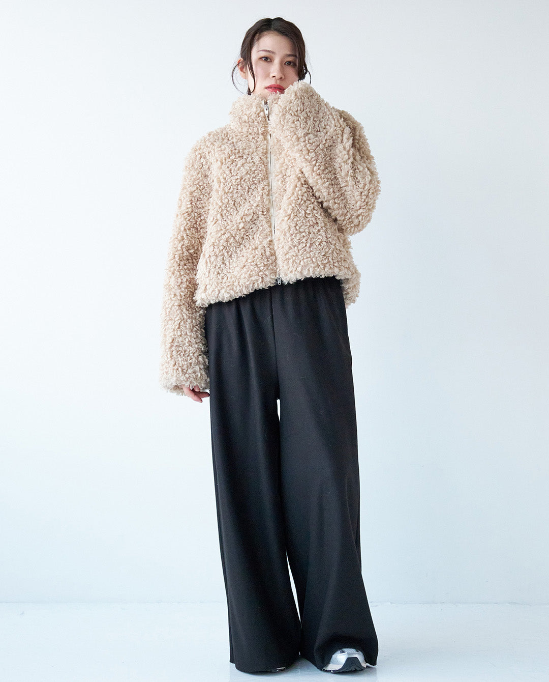 ループファーショートブルゾン