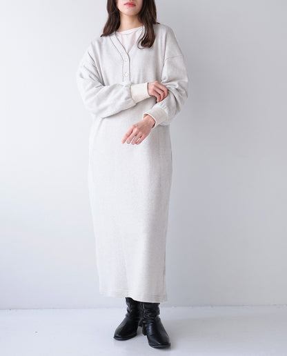 裏起毛Vネックワンピース