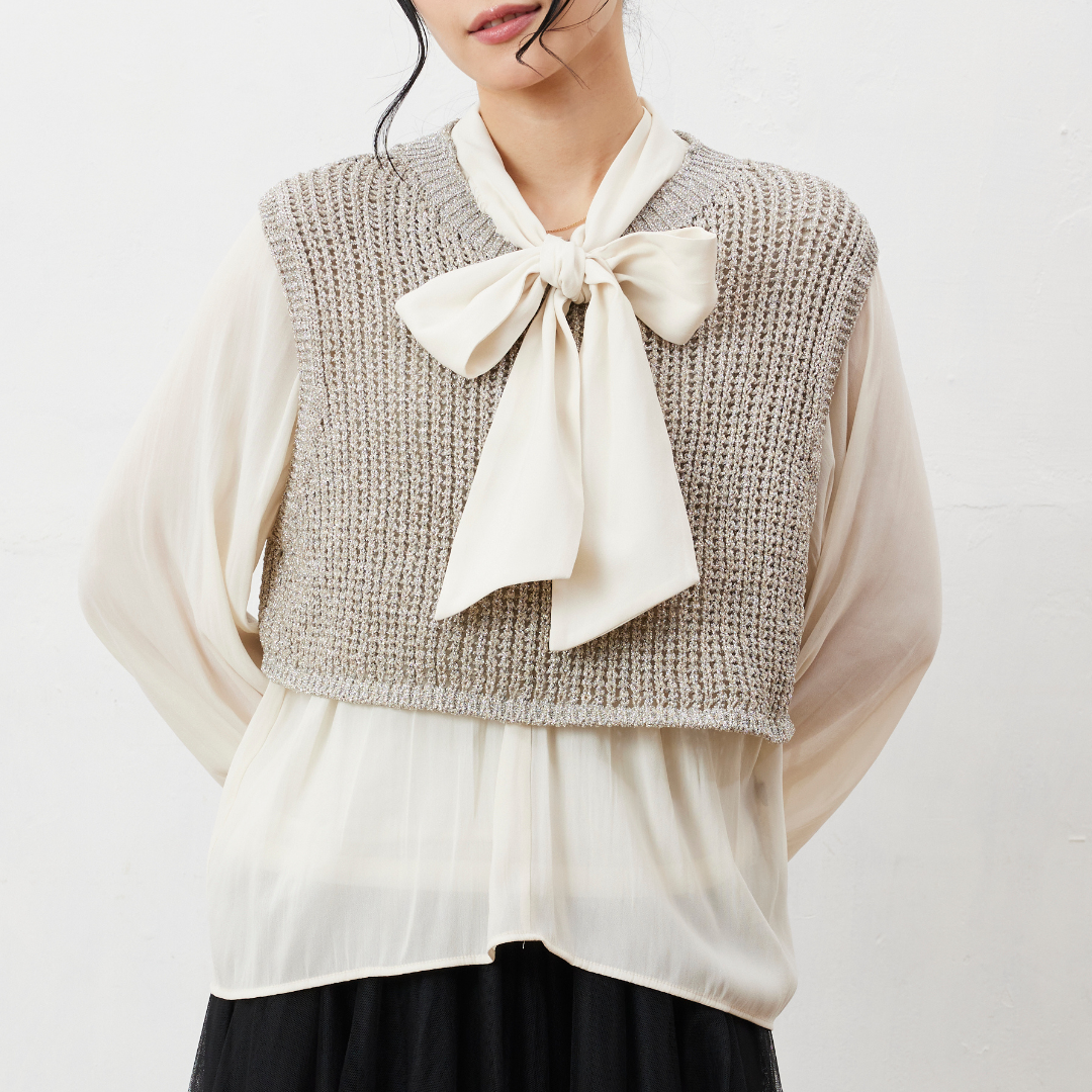 ラメリリーニットベスト
