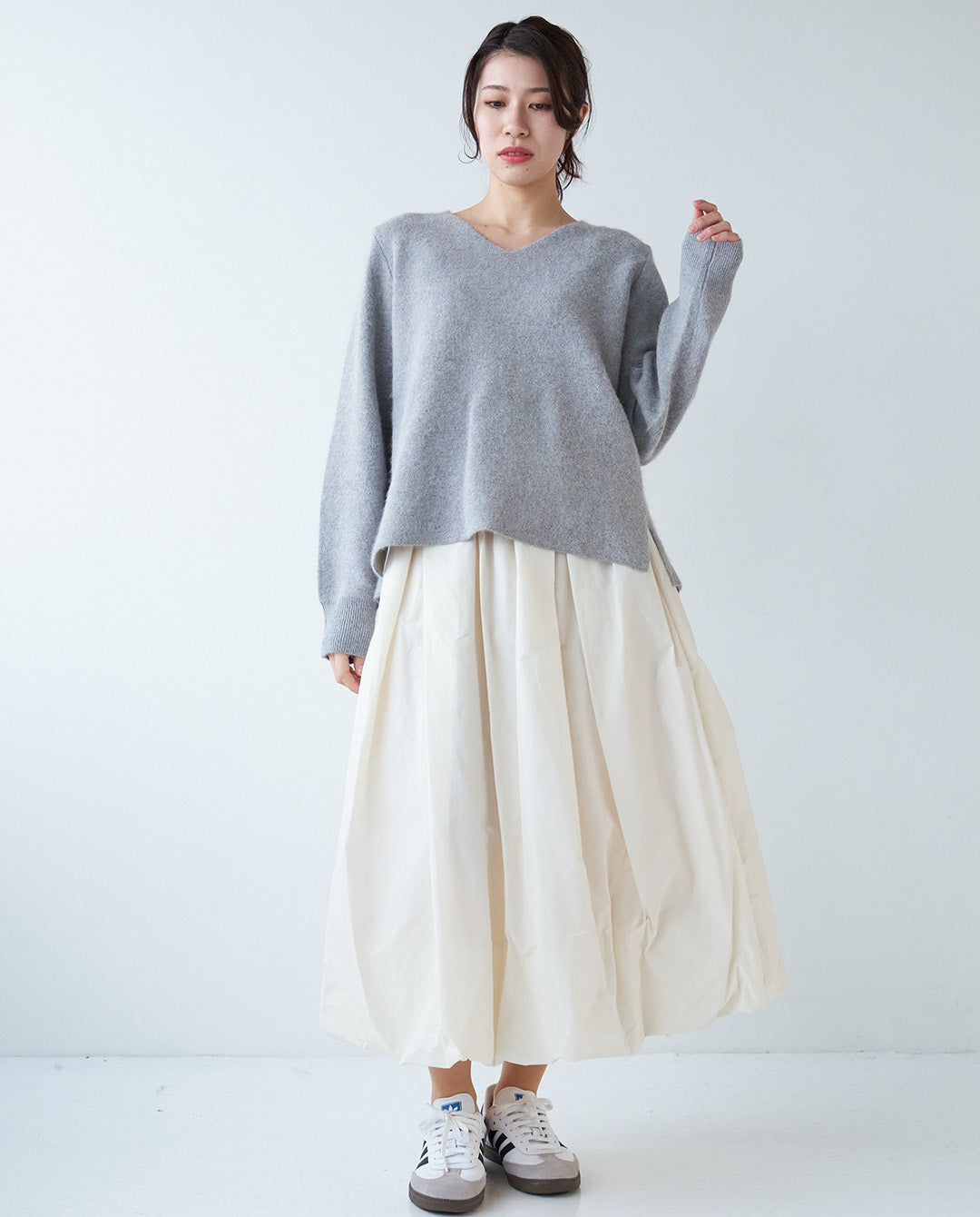 ダブルフェイスVネックニット