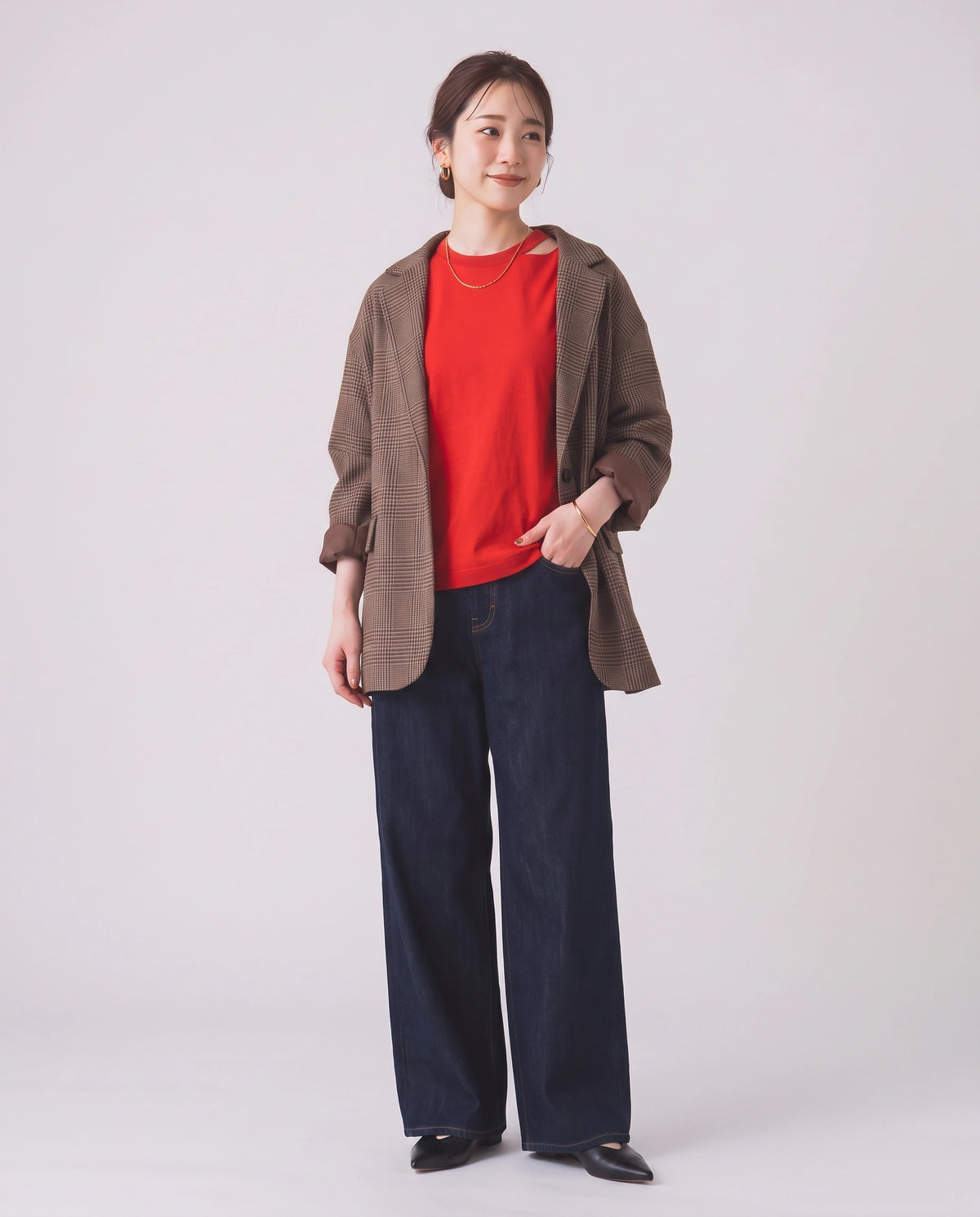 スリットネックTシャツ