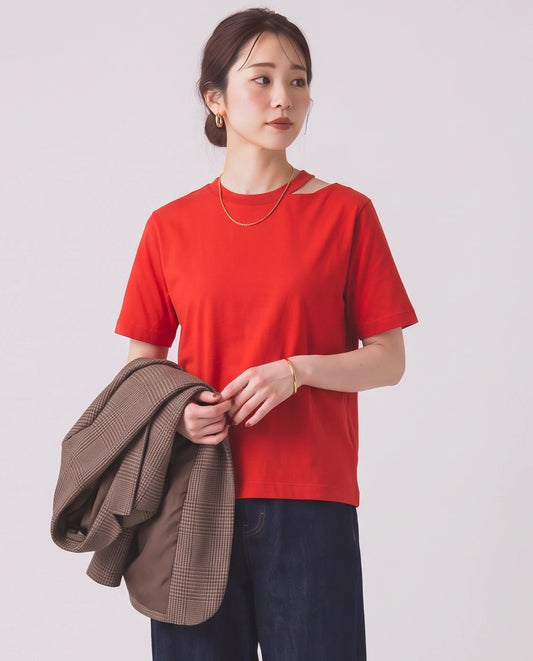 スリットネックTシャツ