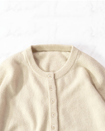 ヘンリーネックニットプルオーバー