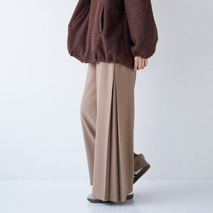 サイドプリーツワイドパンツ