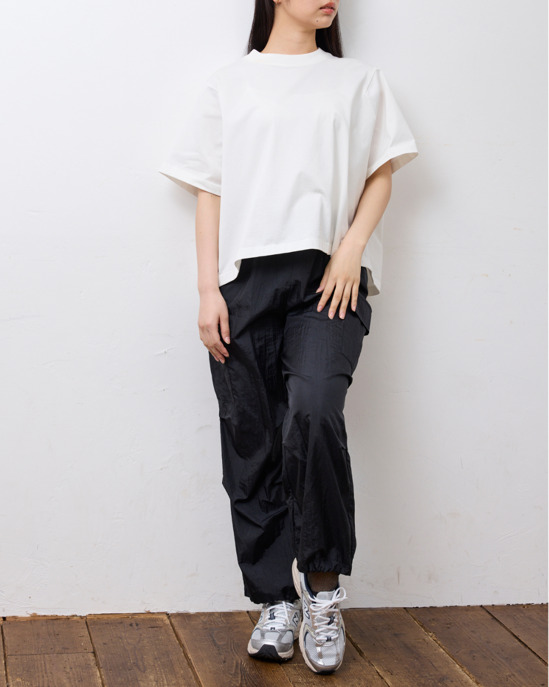 ワッシャーパラシュートパンツ