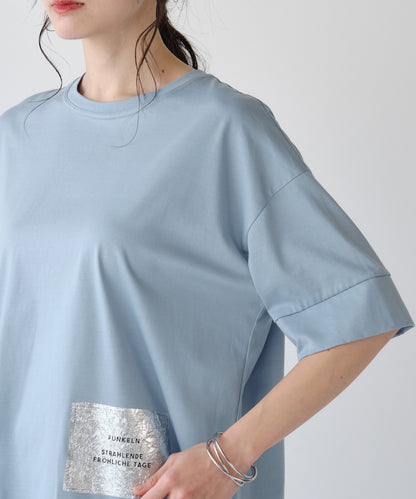 しわ箔プリントTシャツ