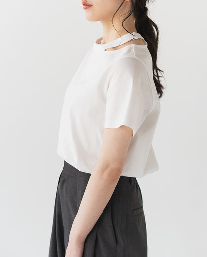 スリットネックTシャツ