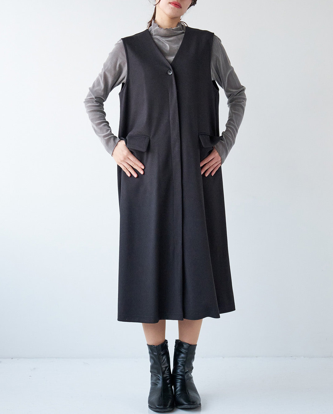 ウールライクVネックロングジレ