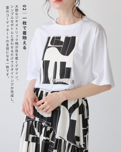 ジオメトリックプリントTシャツ