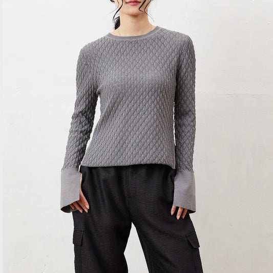 透かし編み袖スリットプルオーバー