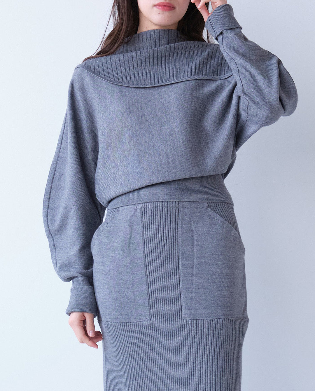 リブ切り替えニット
