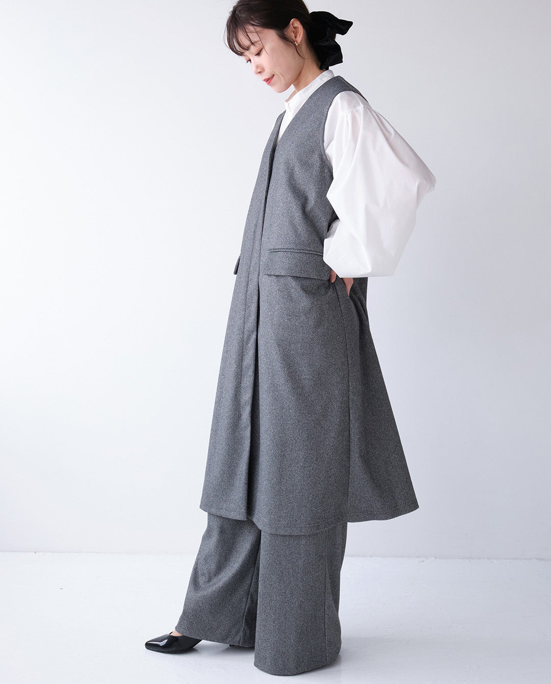 ウールライクVネックロングジレ