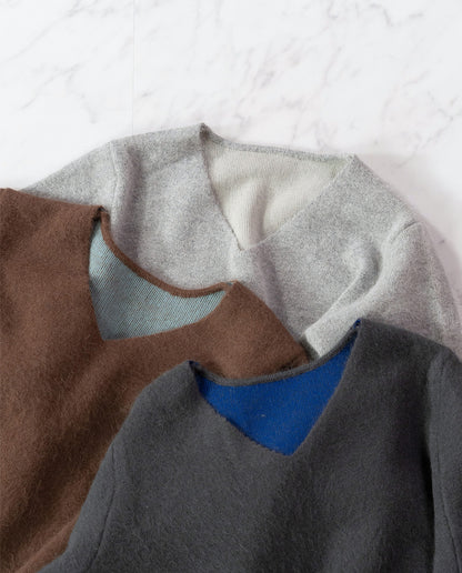 ダブルフェイスVネックニット