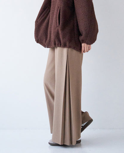 サイドプリーツワイドパンツ