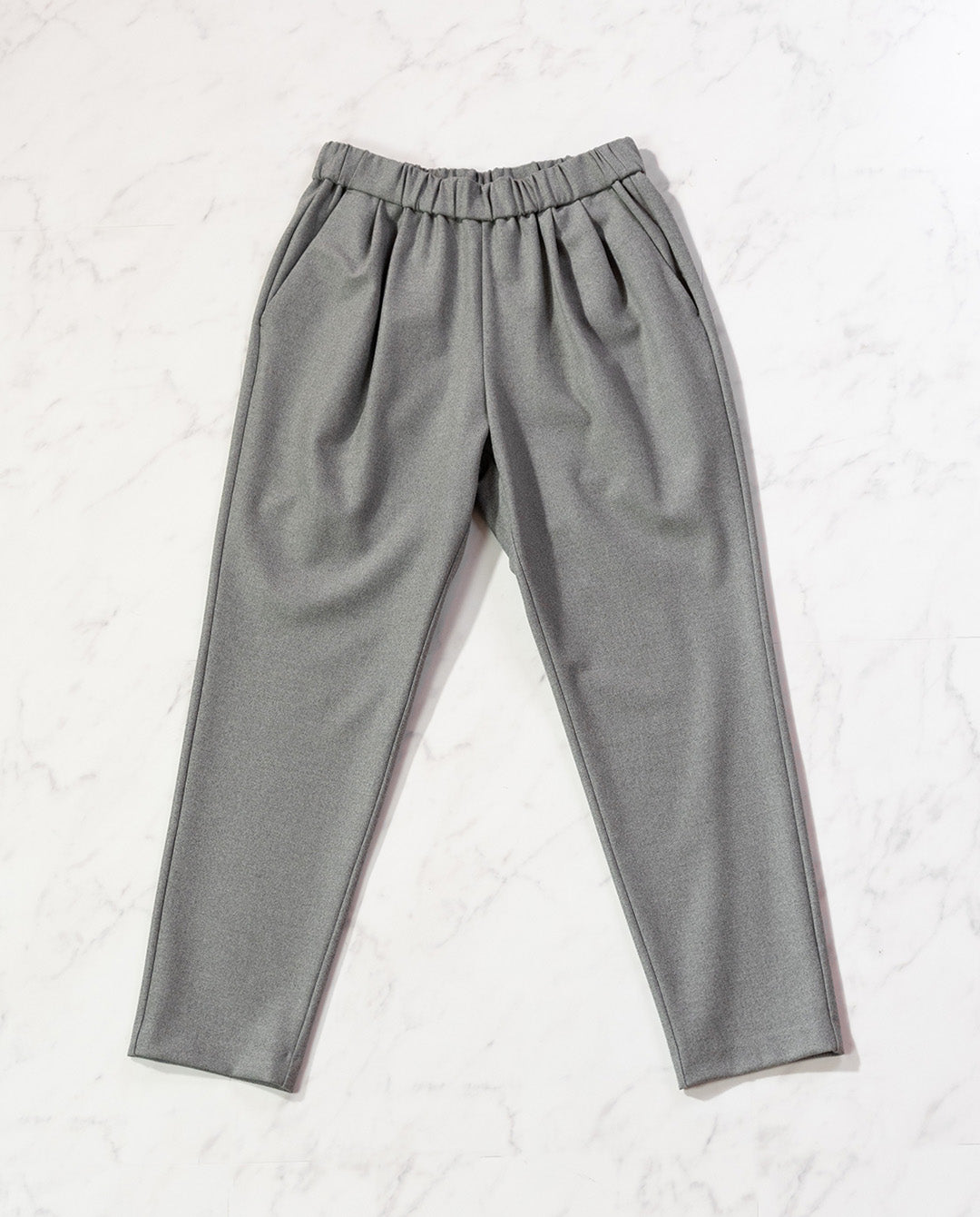 両面起毛テーパードパンツ