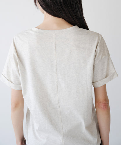 フルーツ刺繍Tシャツ