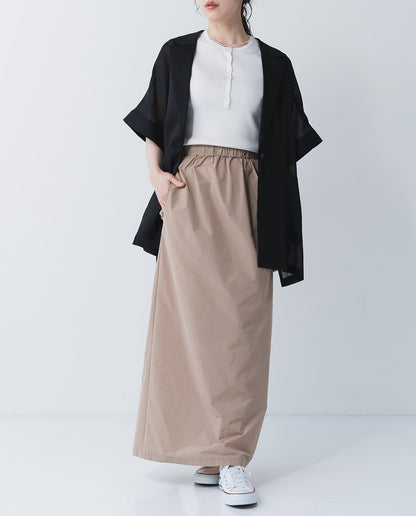 バックスリットナロースカート
