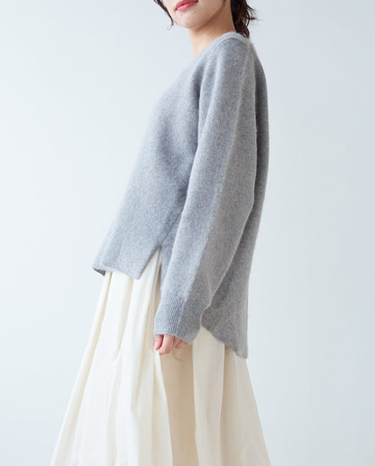 ダブルフェイスVネックニット