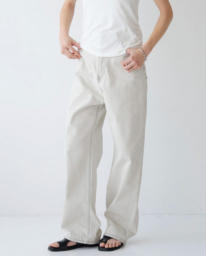 ストレートデニムパンツ