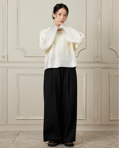 箔プリントゲーブルニット