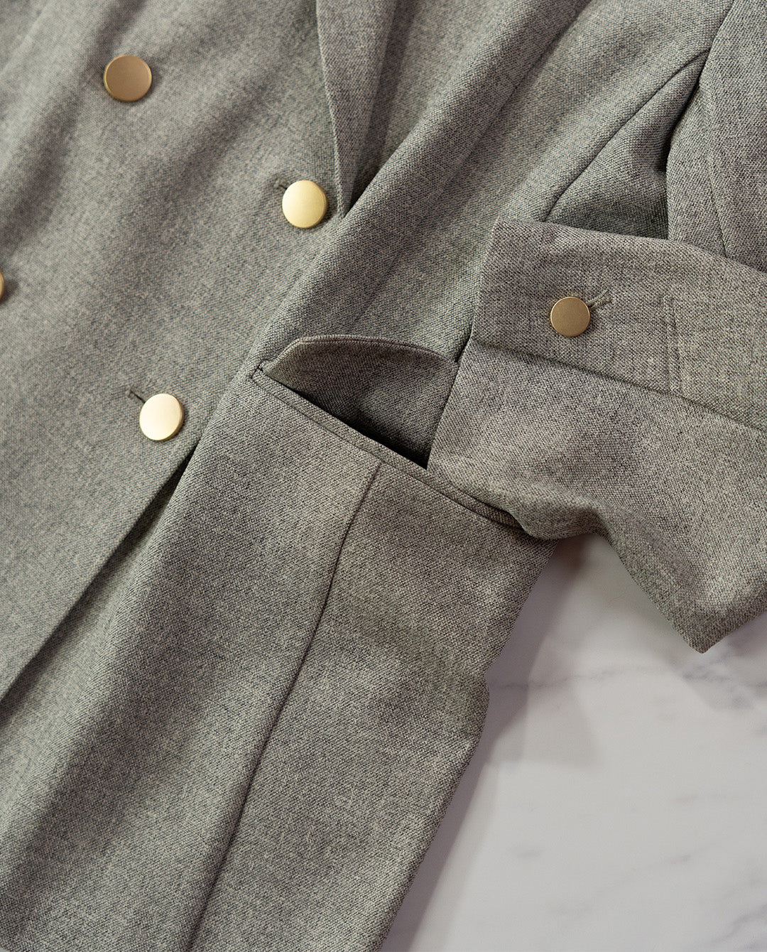 エステルストレッチダブルテーラードジャケット