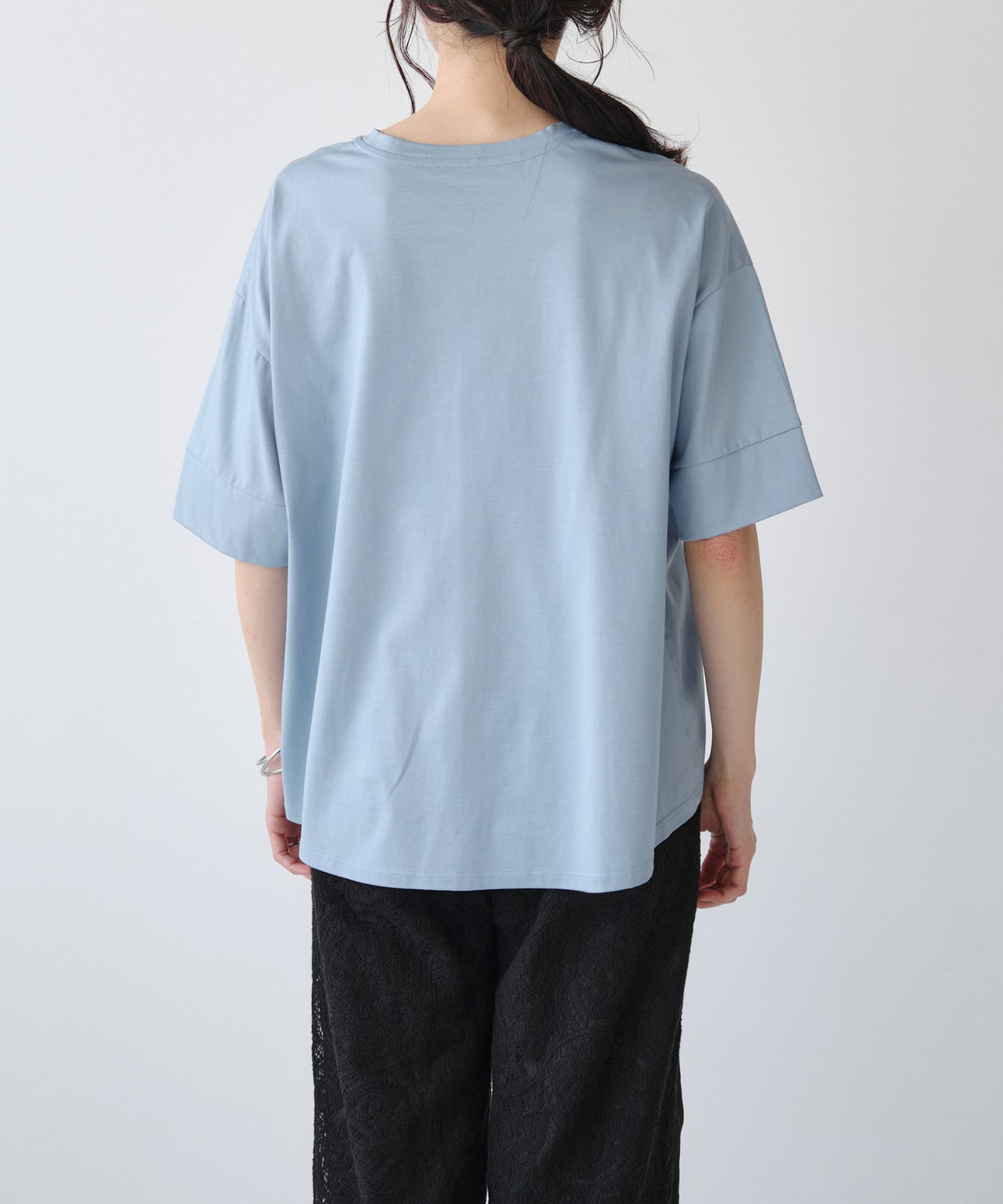 しわ箔プリントTシャツ