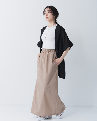 バックスリットナロースカート