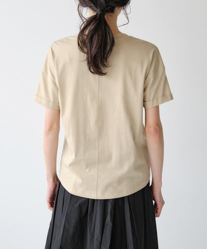 立体ロゴ刺繍Tシャツ