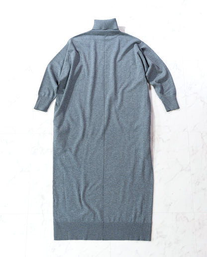 コクーンハイネックニットワンピース