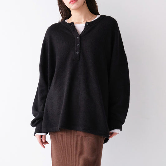 ヘンリーネックニットプルオーバー