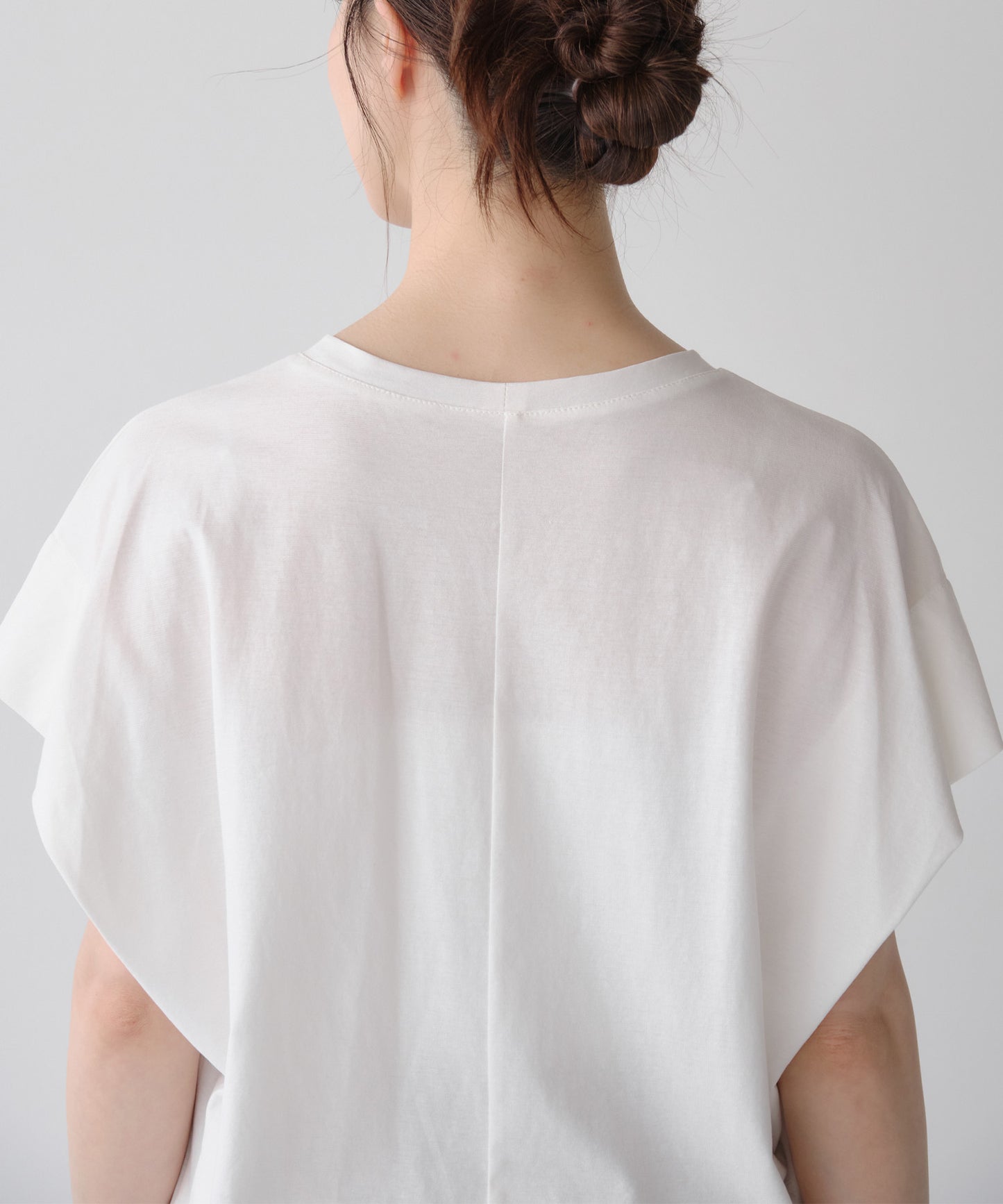 配色ロゴTシャツ