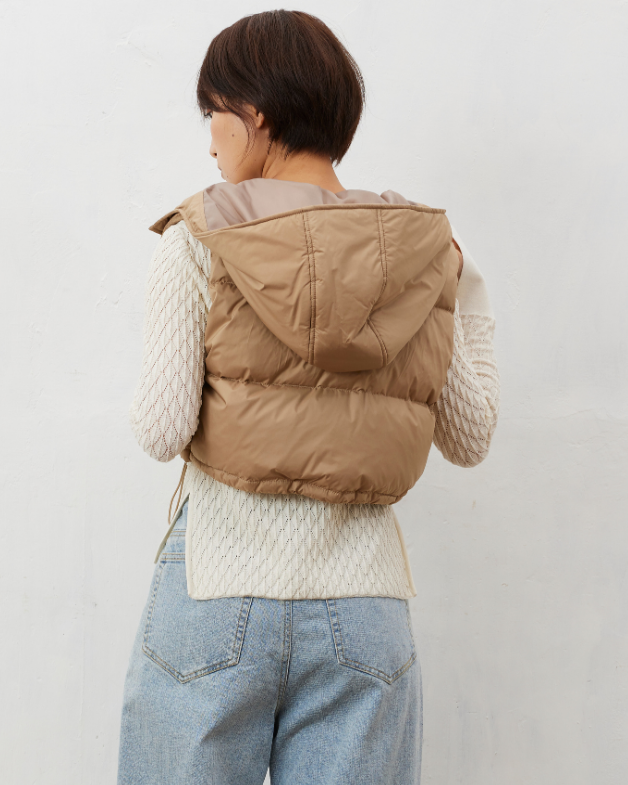 撥水ショートダウンベスト