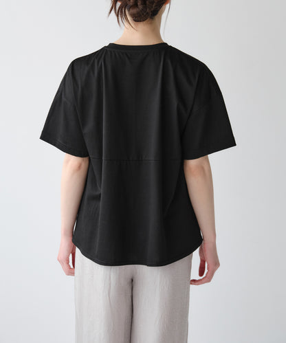 立体刺繍Tシャツ