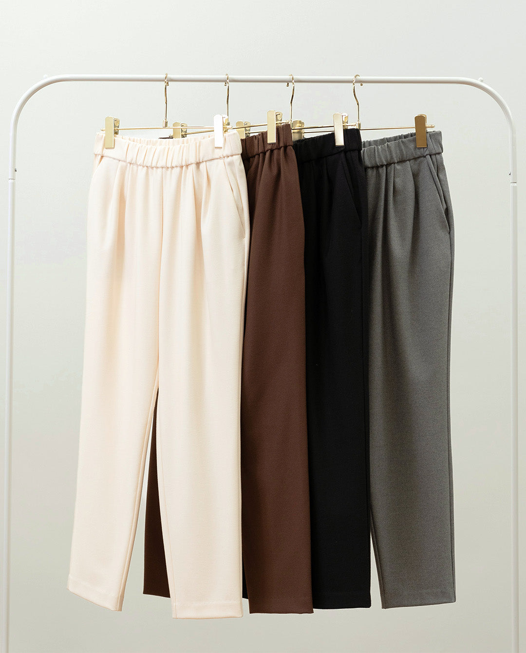 両面起毛テーパードパンツ