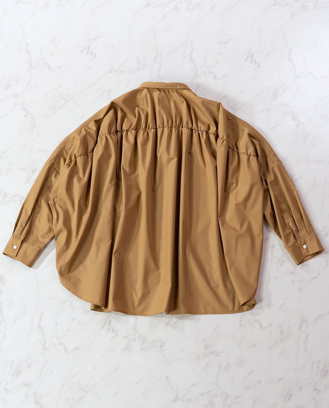 バックギャザーワイドブラウス