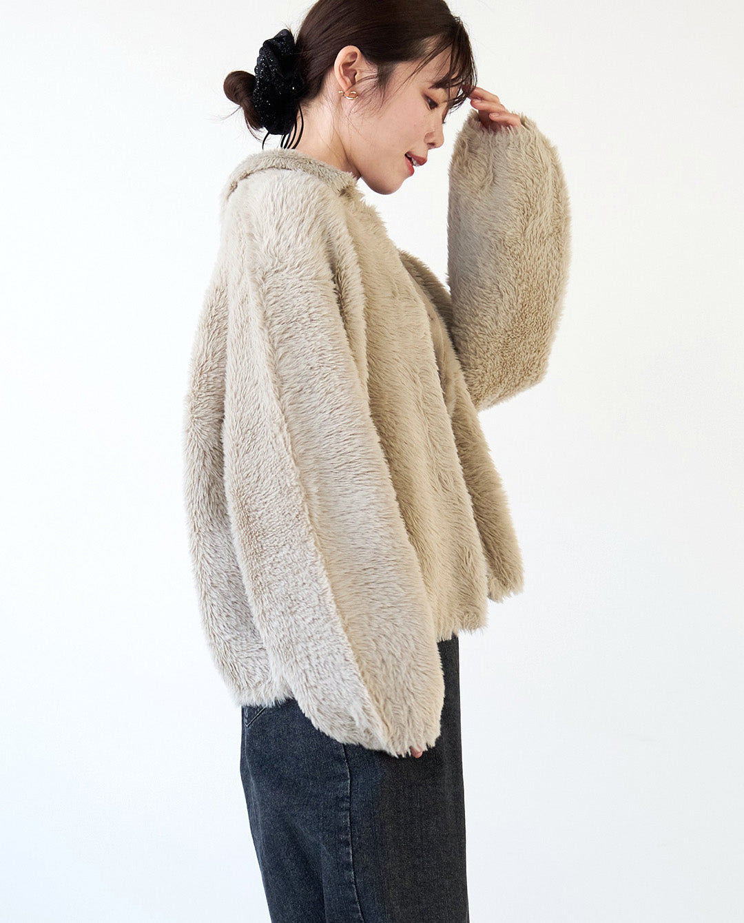 フェザーニットジャケット