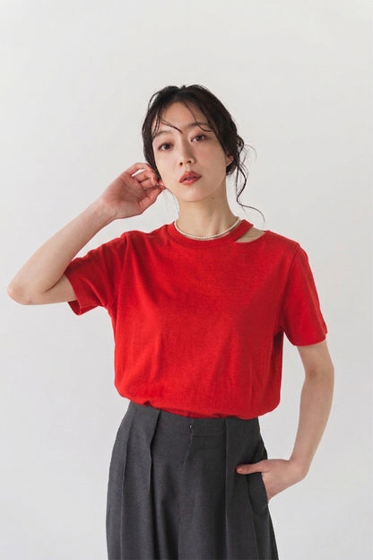 スリットネックTシャツ