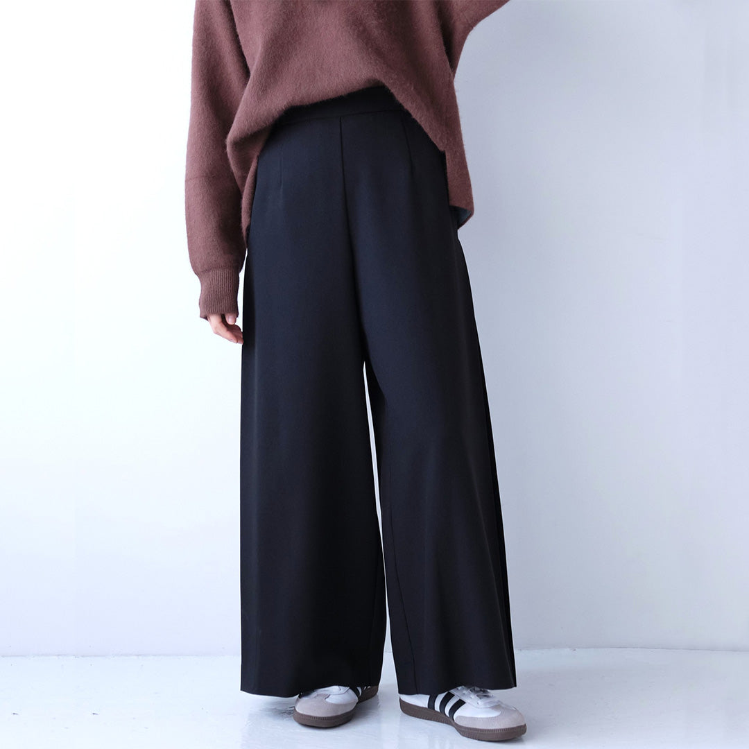 サイドプリーツワイドパンツ